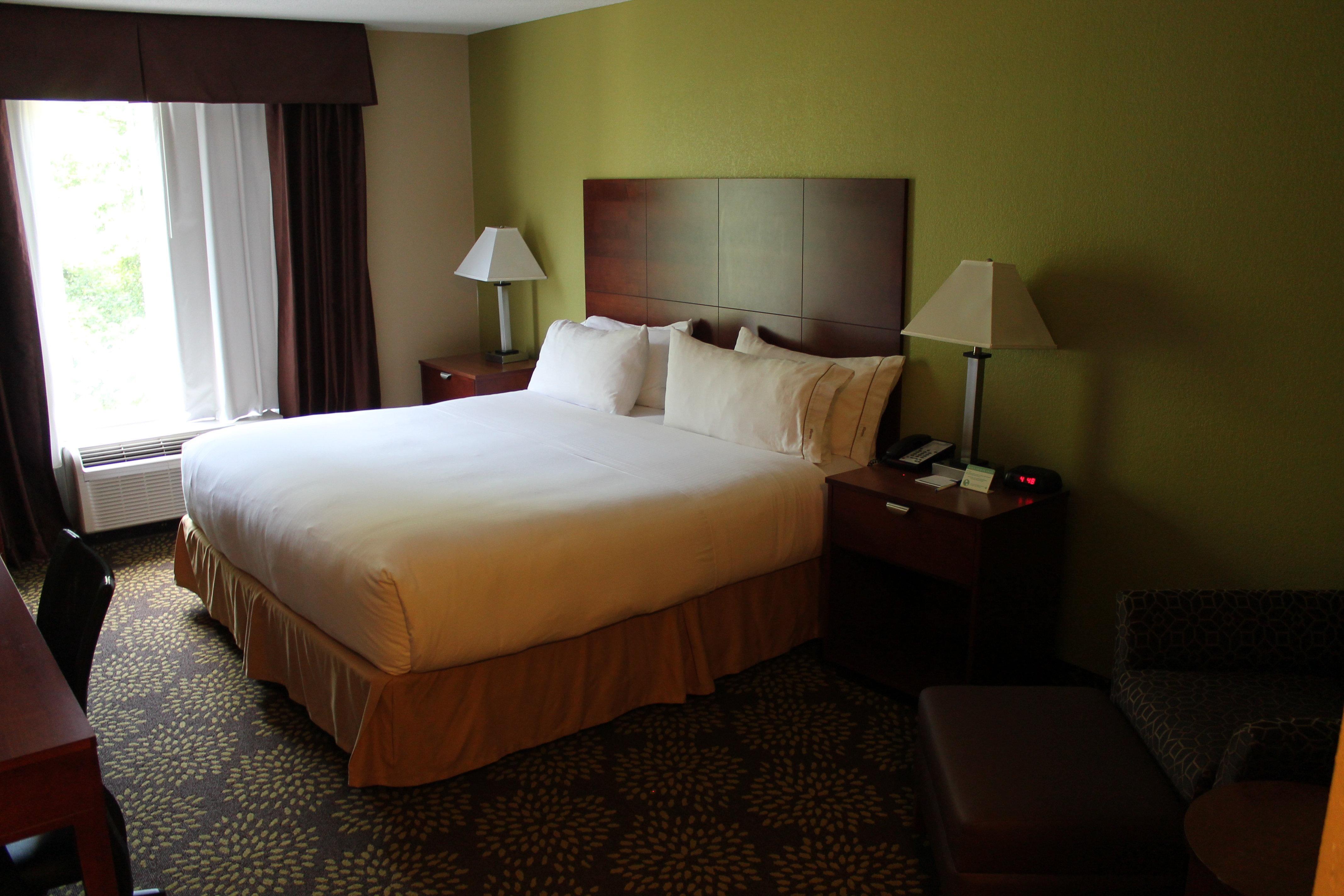 Holiday Inn Express Hotel & Suites Starkville, An Ihg Hotel Екстер'єр фото