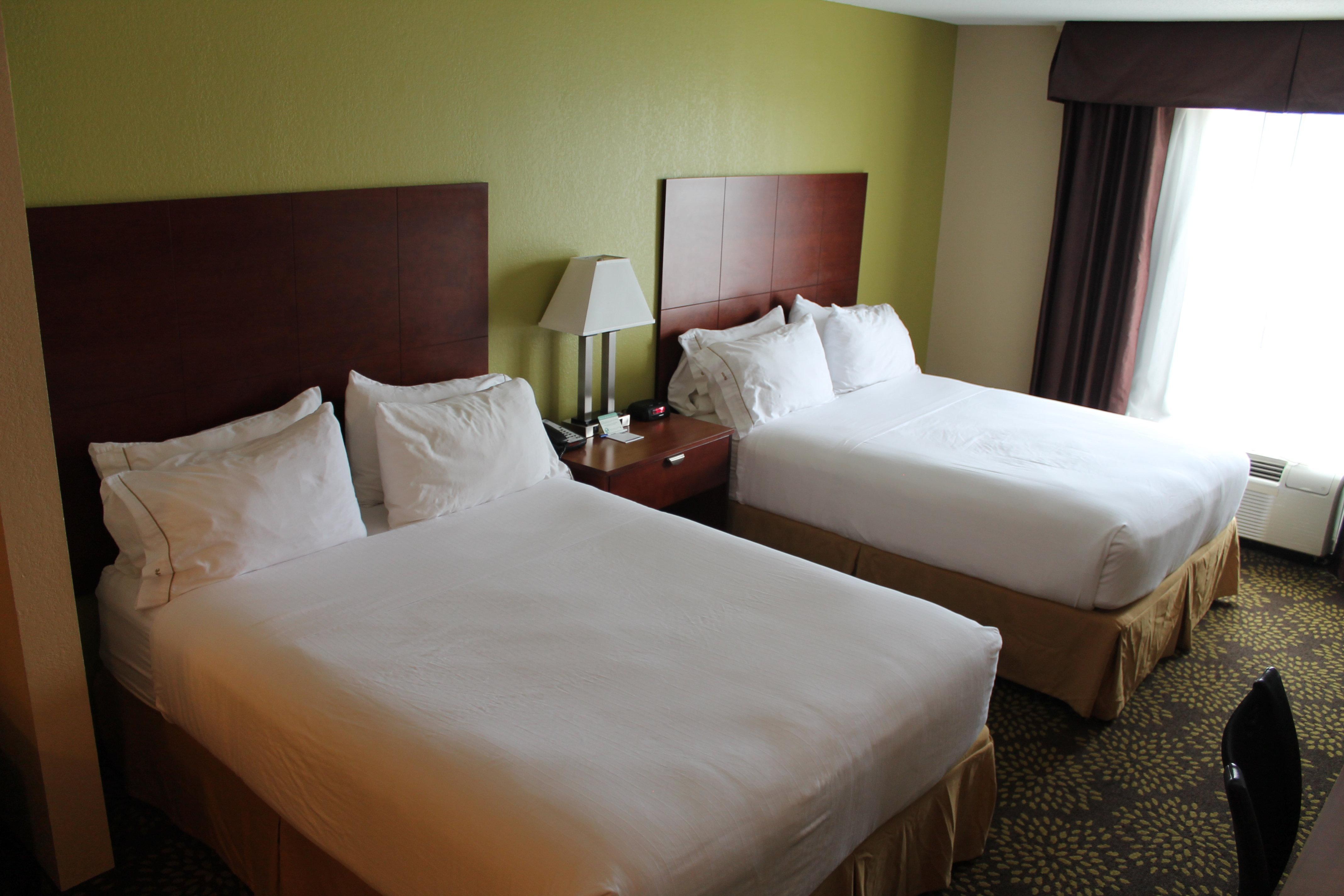 Holiday Inn Express Hotel & Suites Starkville, An Ihg Hotel Екстер'єр фото