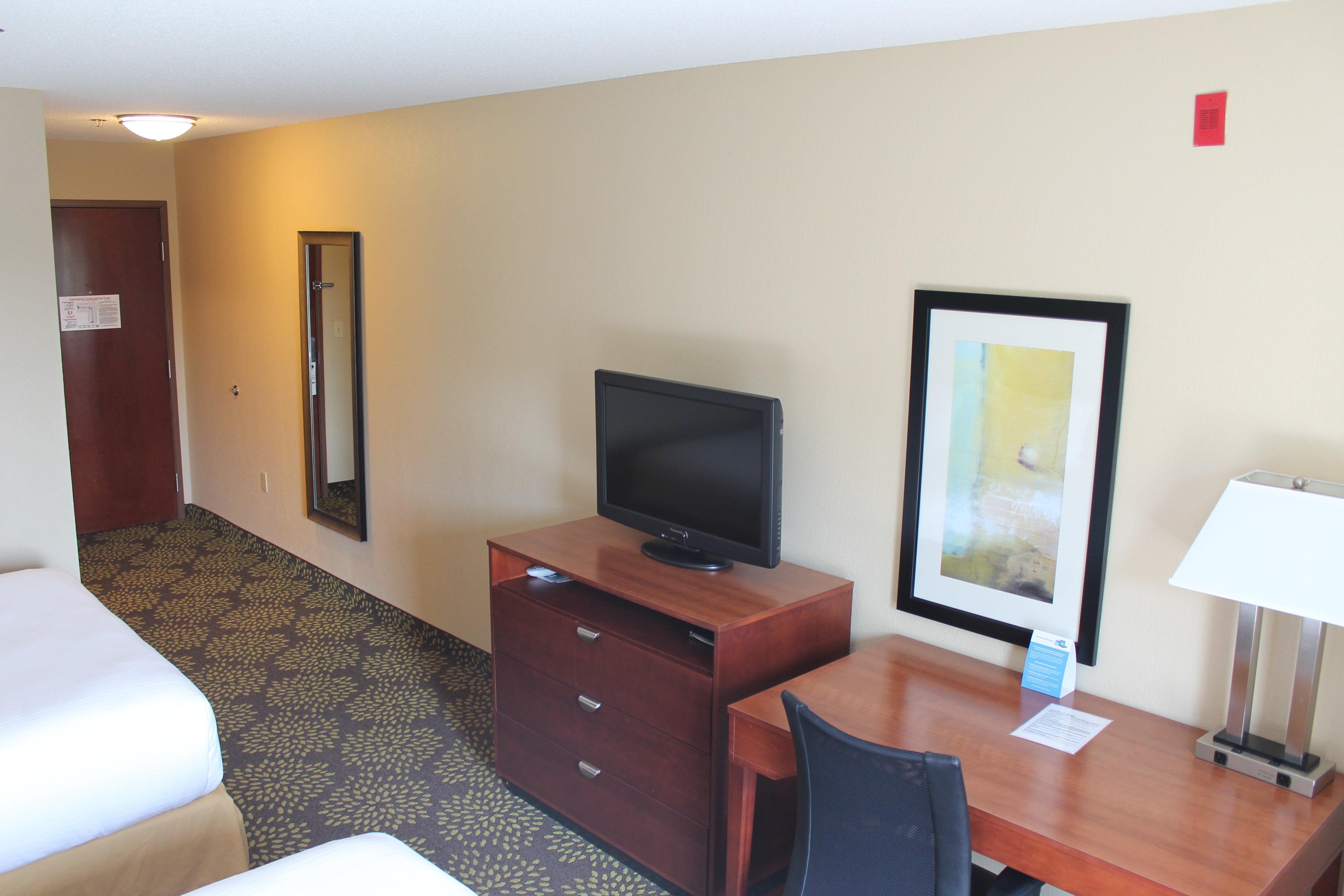 Holiday Inn Express Hotel & Suites Starkville, An Ihg Hotel Екстер'єр фото