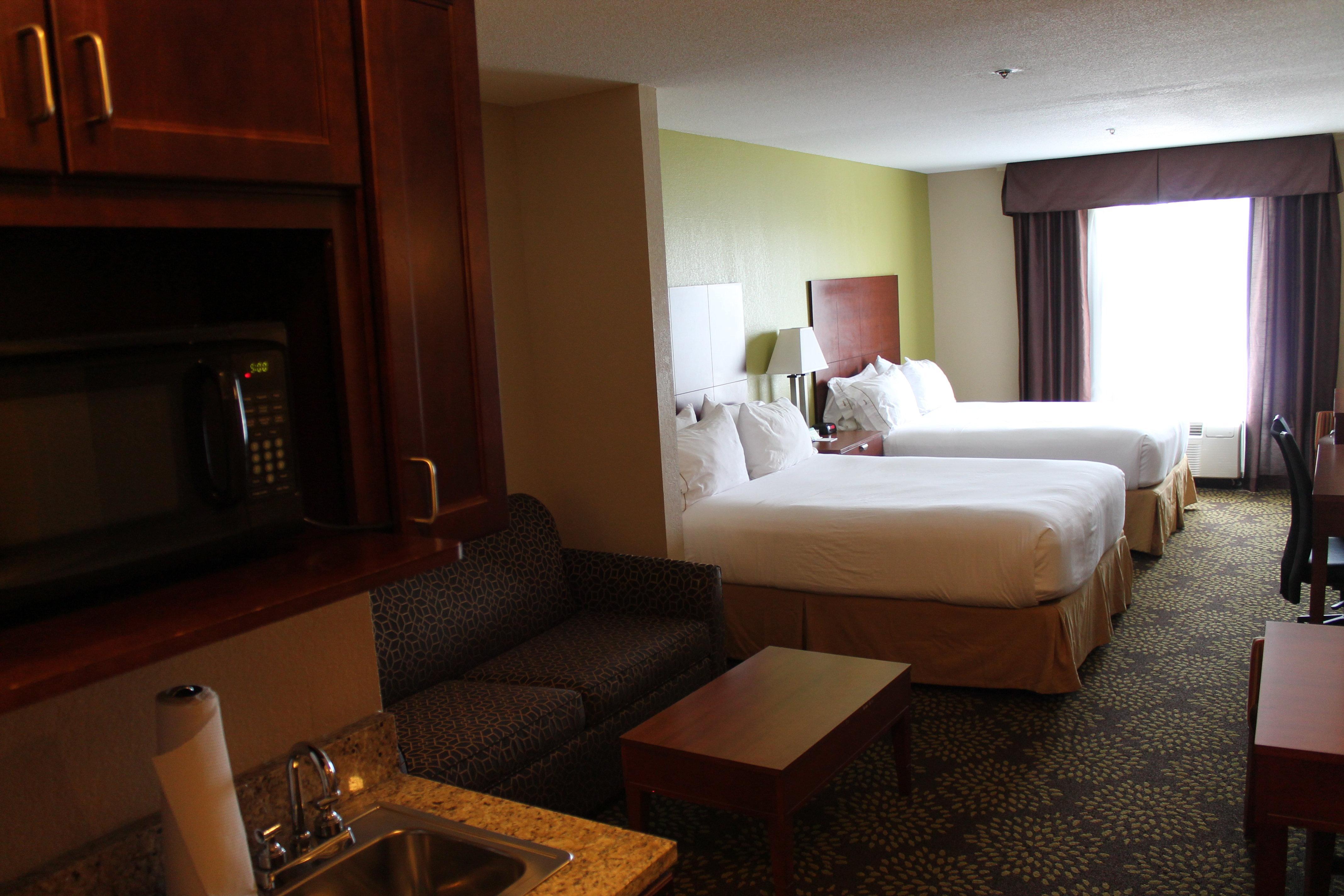 Holiday Inn Express Hotel & Suites Starkville, An Ihg Hotel Екстер'єр фото