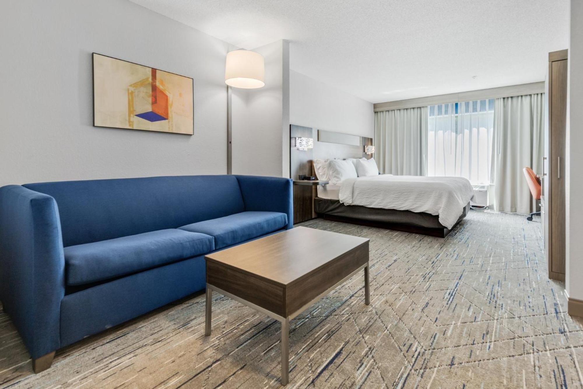 Holiday Inn Express Hotel & Suites Starkville, An Ihg Hotel Екстер'єр фото